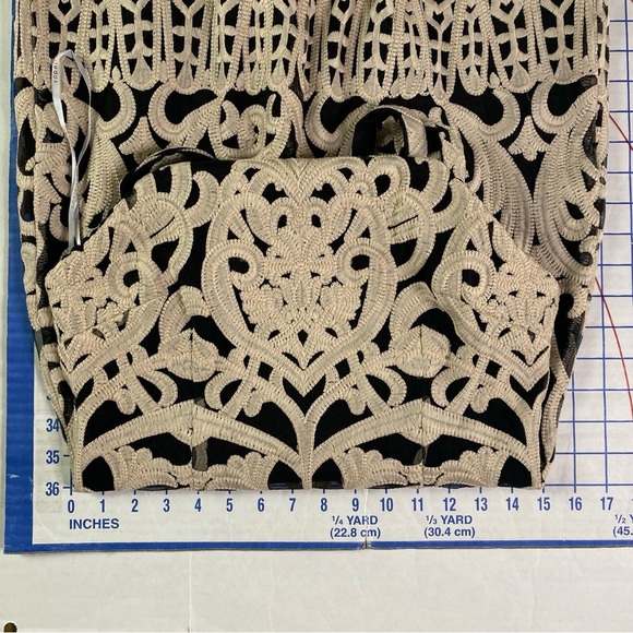 foxiedox Dress Womens Medium Black Ivory Embroidered Mini Double Strap Party - Picture 8 of 13